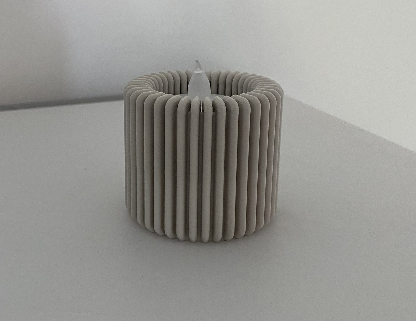 Japandi LED-Teelichthalter – gerippt