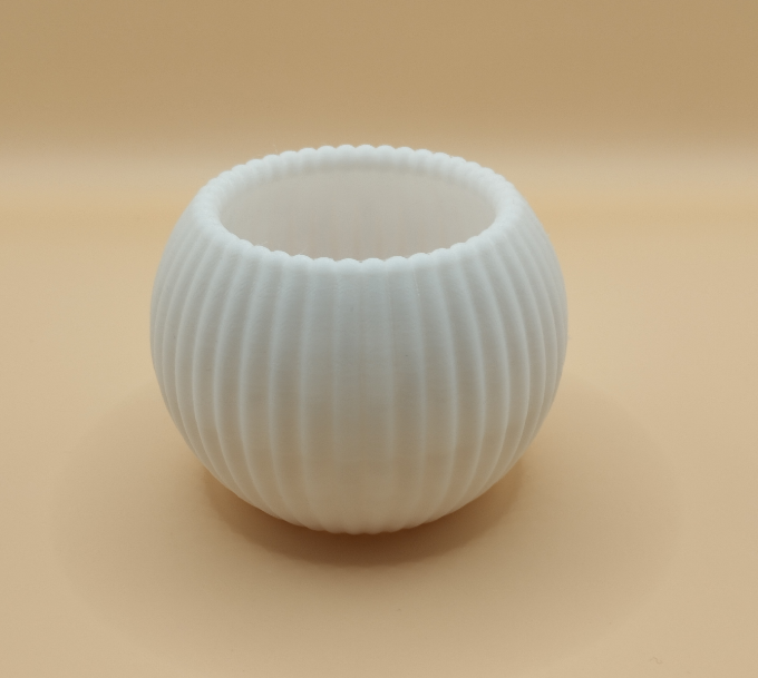 Gerippter LED-Teelichthalter im Japandi Stil – Moderner runder Kerzenhalter aus 3D-Druck